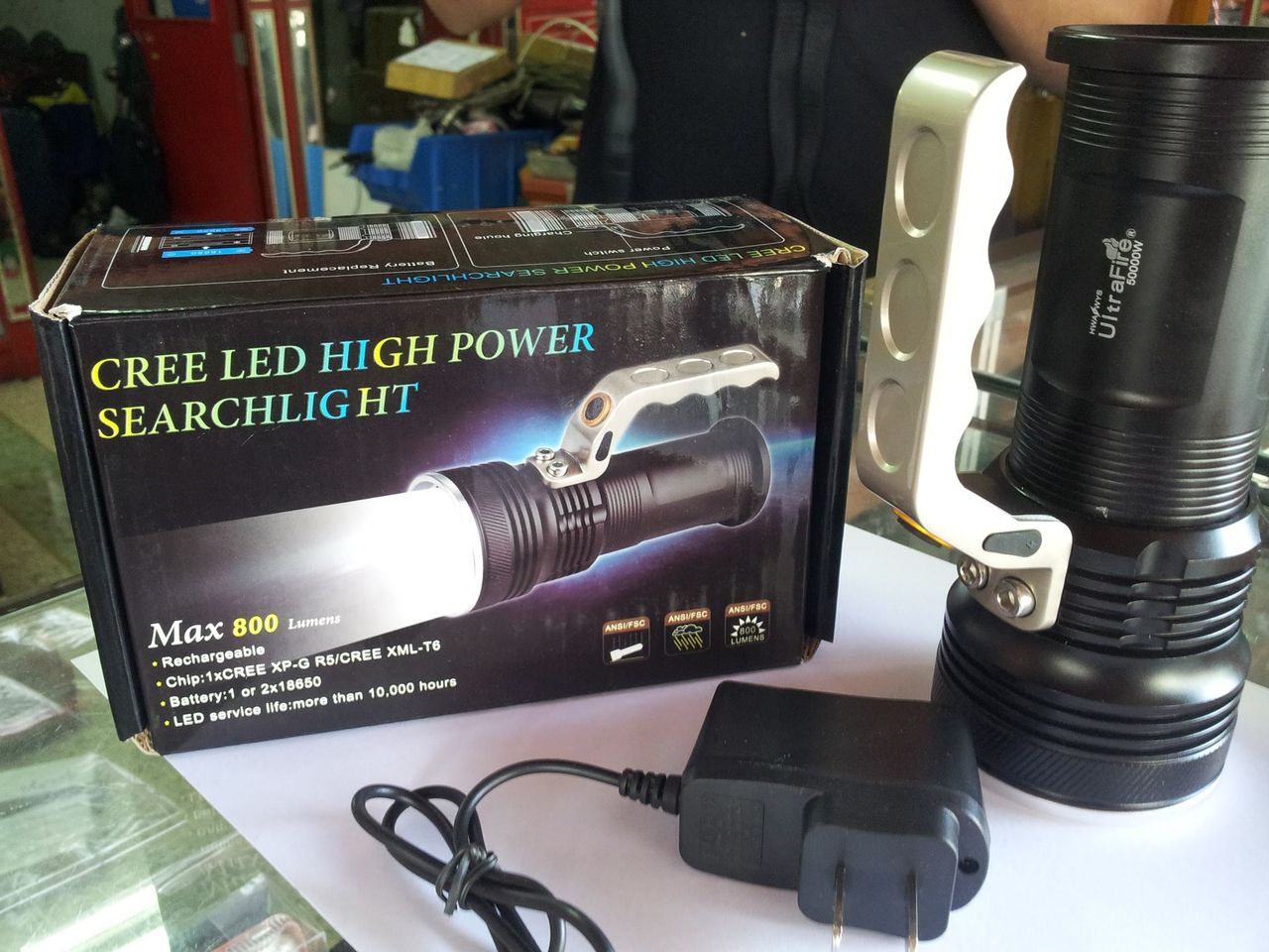 High led. Фонарь Max 800 Lumens led High Power Searchlight Lumens. Cree led High Power Searchlight Max 800 Lumens. Фонарь походный Сree led High Power Searchlight Max 800. Фонарь cree led High Power Searchlight.